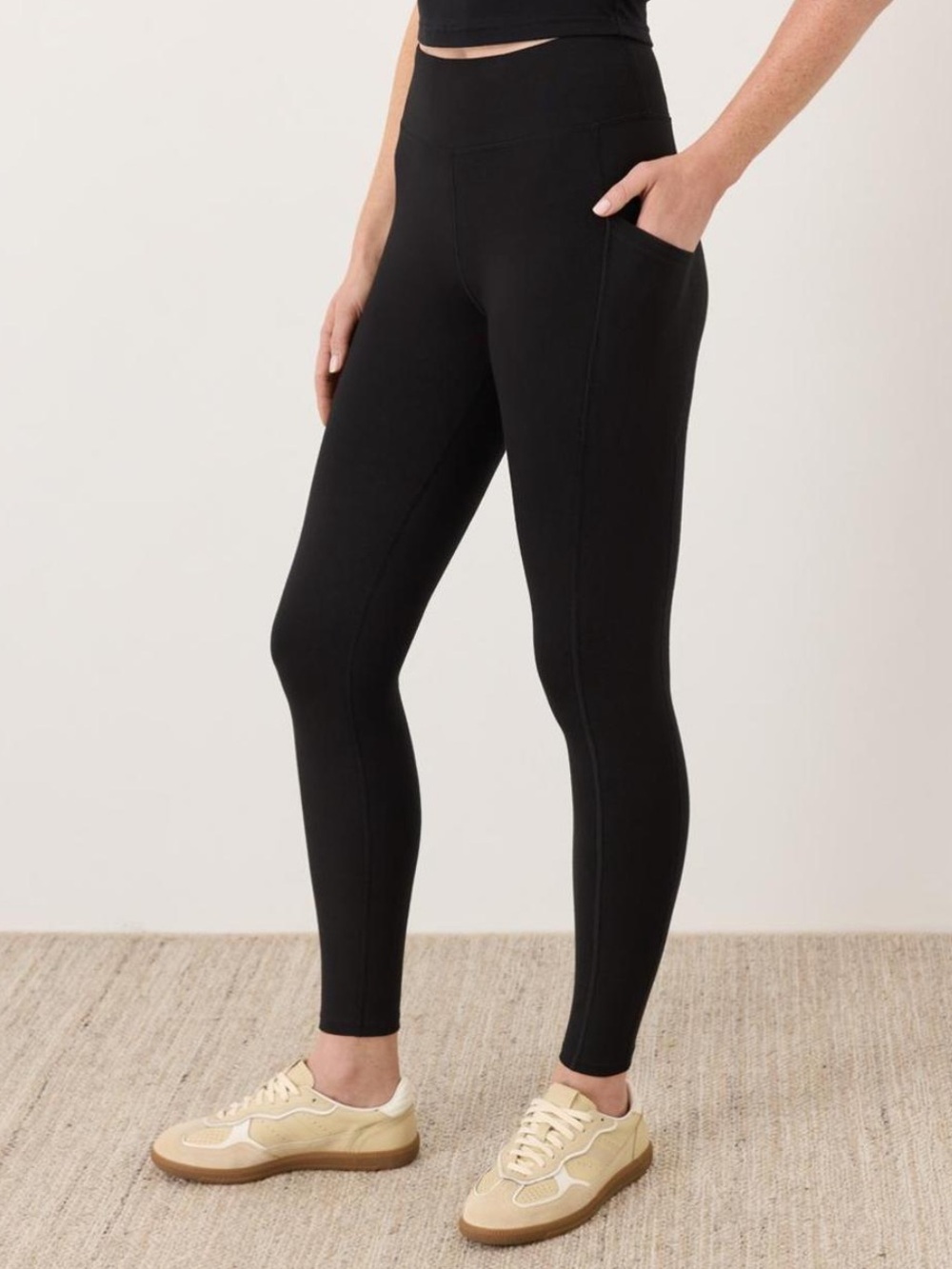 NWOT Pact Women's On the Go-To Pocket Legging